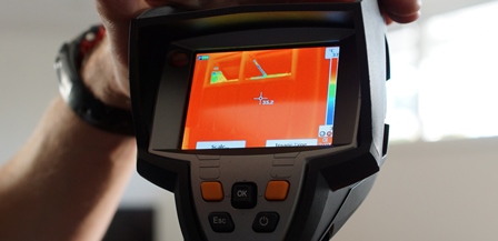 building_inspection_done_by_thermal_imaging